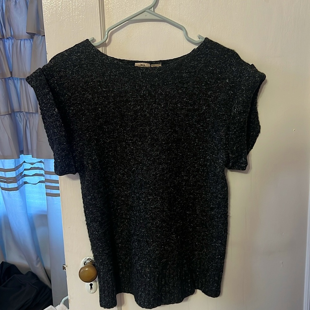 B.Moss Sweater (M)